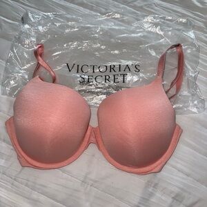 Victoria’s Secret T-Shirt Push-Up Bra NWT Rose Pink 32DDD
